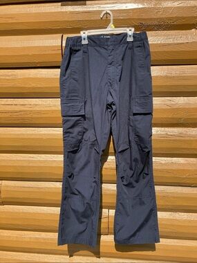 LAPG Core Cargo mens 32/30 Navy Blue ripstop fabric